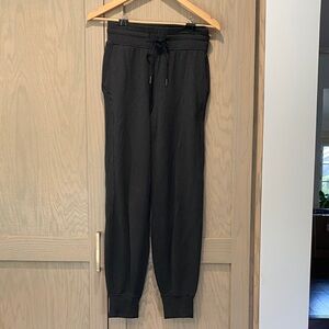 lululemon Ready to Rulu High Rise Jogger 28”Size 4